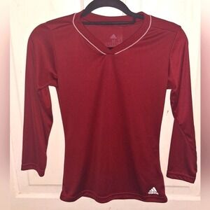 Adidas Climalite Size Medium Boys Burgundy Shirt Sports Running Gym Athletic